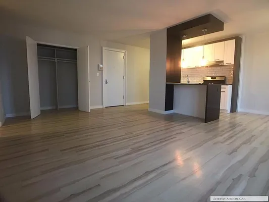 Rented by Sovereign Associates | media 1