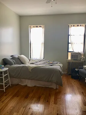 Rented by Grand & Co. | media 12