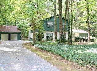 1607 Hilltop Pl, Jonesboro, GA 30236