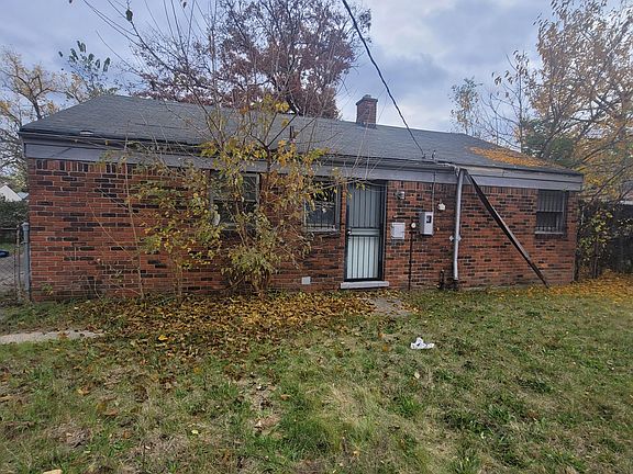 4th image of 19953 Wyoming Ave