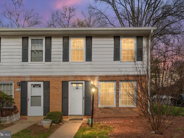 115 N Duke Dr, Sterling, VA 20164