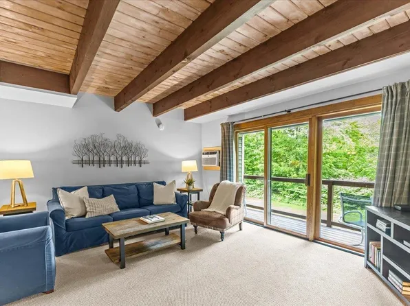 277 Topnotch Drive #462, Stowe, VT 05672