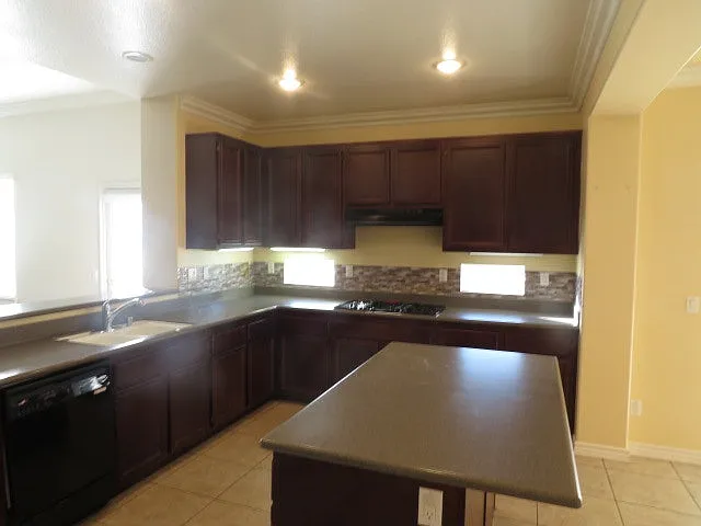 32916 Vine St — Photo 33