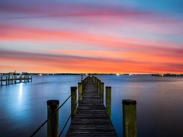 1924 NW Shore Terrace, Stuart, FL 34994