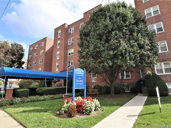 39 Glenbrook Rd 2T, Stamford, CT 06901