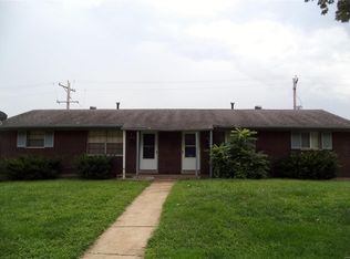 916 Raford Ct, Saint Louis, MO 63137