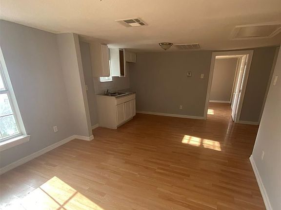 5th image of 8507 Lockwood Dr #A