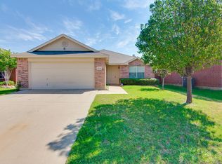10720 Irish Glen Trl, Haslet, TX 76052