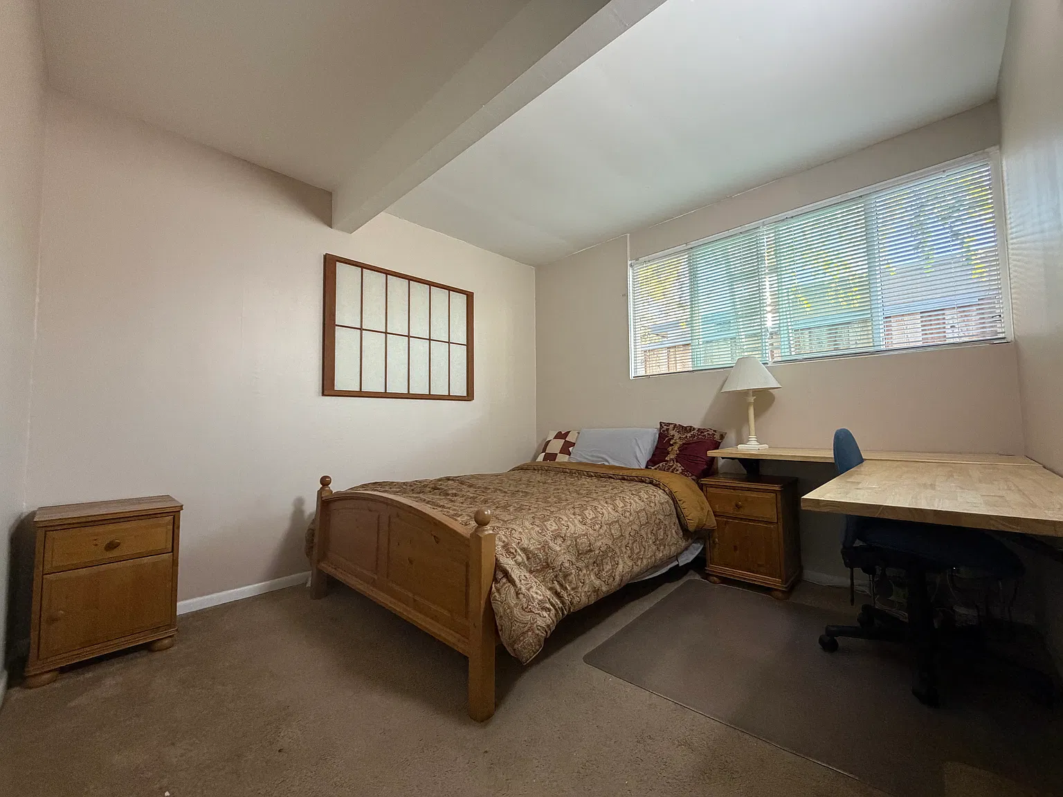 4 bed, 1432 sqft, $1,300 — Photo 1