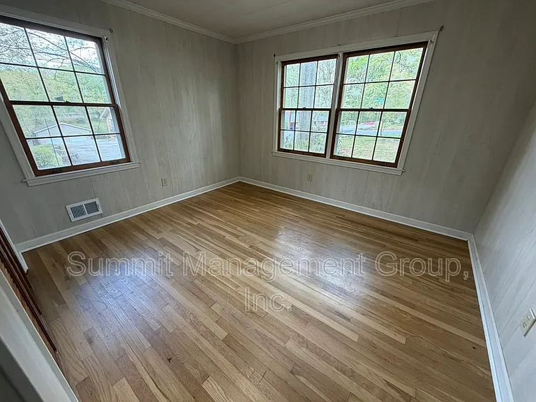 200 Indian Creek Dr — Photo 20