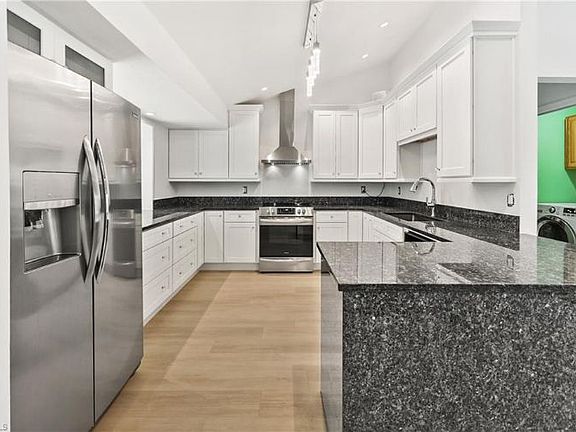 2nd image of 2528 SW 30th Ter
