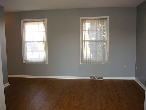 5th image of 209 Chelmsford Dr