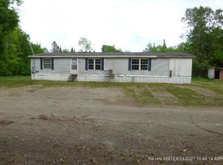 20 Oscar Dr, Corinth, ME 04427