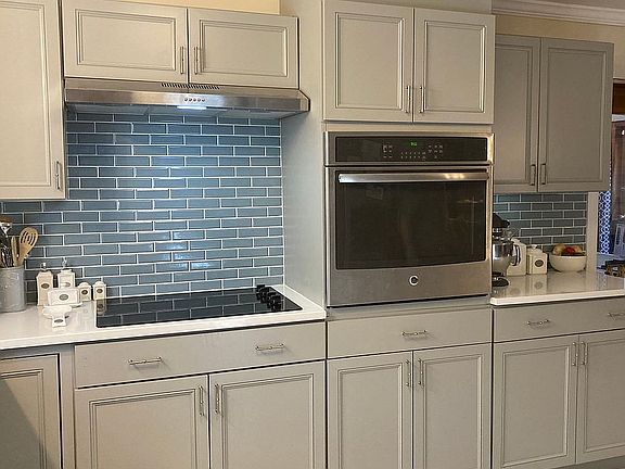 Quartz Counter tops!