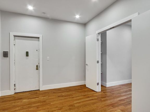 4th image of 316 E 117th St APT 1
