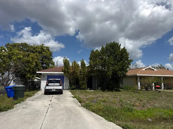 3529 South St, Fort Myers, FL 33916