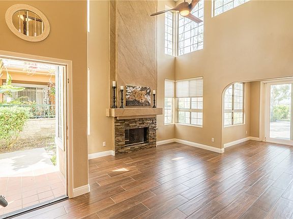 5th image of 81 Matisse Cir #39