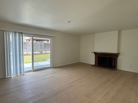 4th image of 1337 Ontario Ave
