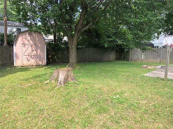4th image of 3728 Lori Ln