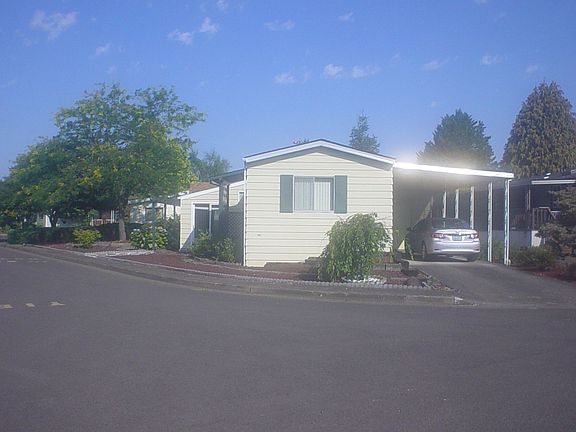 Street View Corner Lot