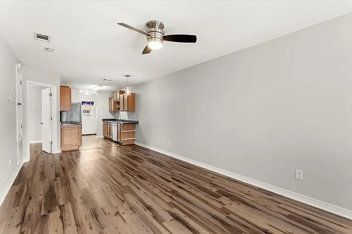 5467 Quail Creek Cir — Photo 6