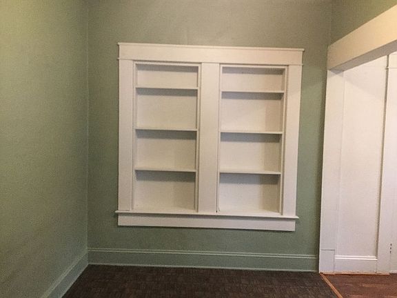 5th image of 632 West Ave