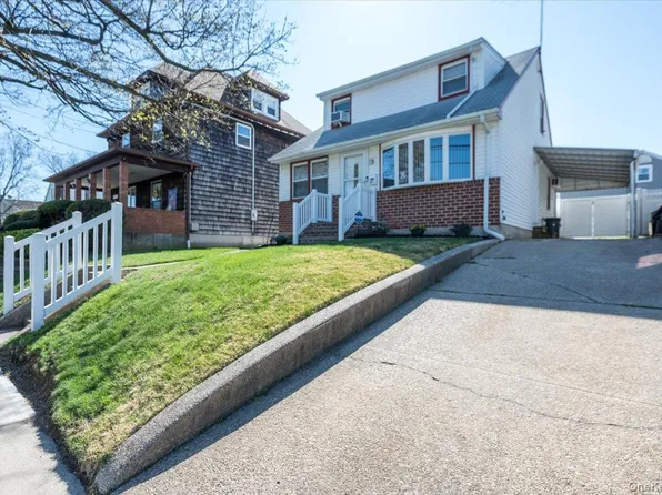 451 Nassau Boulevard, Williston Park, NY 11596