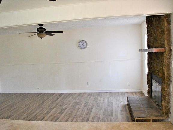 4th image of 126 Flint Ave
