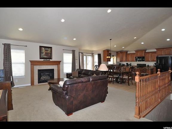 5th image of 13558 S Carter Creek Way