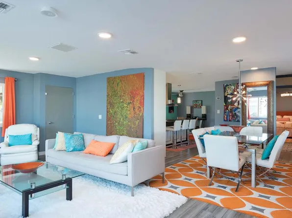 64 Calle De Estrellas, Palm Springs, CA 92264