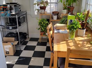 19 Hilliard St #2, Cambridge, MA 02138