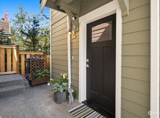 2744 Welcome Ln NW, Bainbridge Island, WA 98110