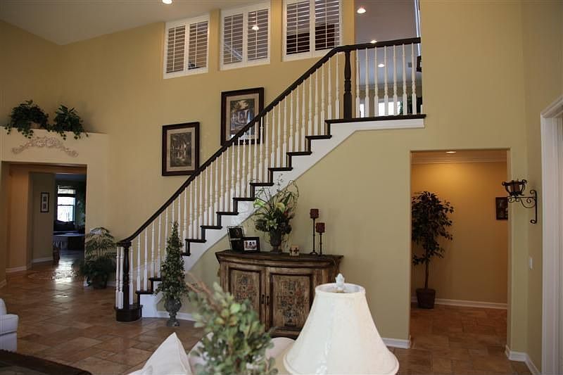 2nd image of 5 Marchin Dr