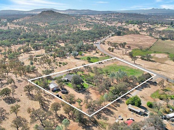 3rd image of 12001 Loma Rica Rd