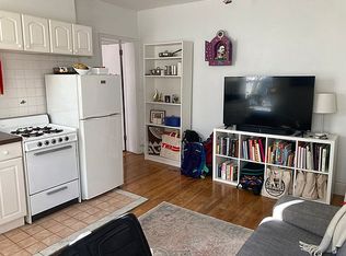 257 Adelphi St APT 2R, Brooklyn, NY 11205
