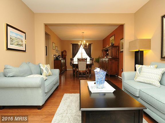 5th image of 17643 Cleveland Park Dr