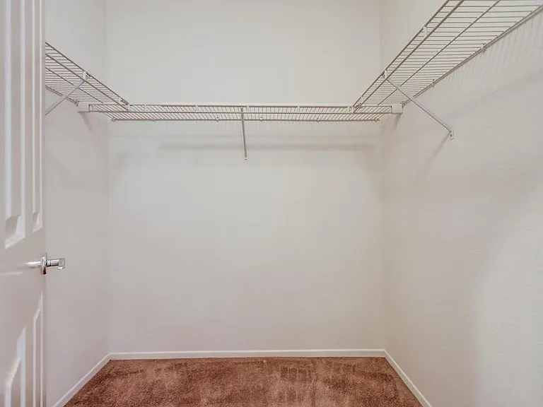 1879 Matin Cir #140 — Photo 46