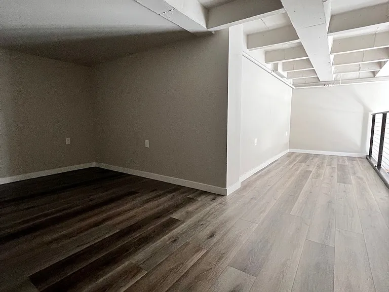 The 508 West — Photo 103