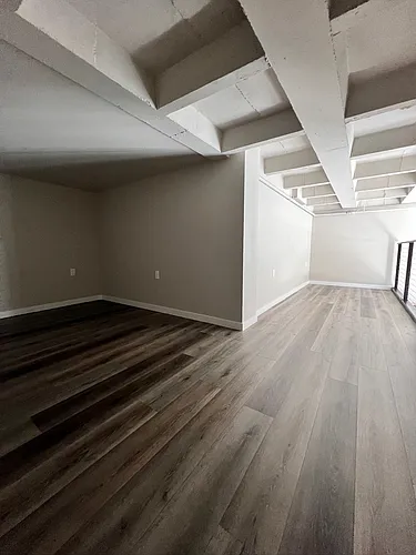 Floor plan Park View 1-Bed Loft with Balcony