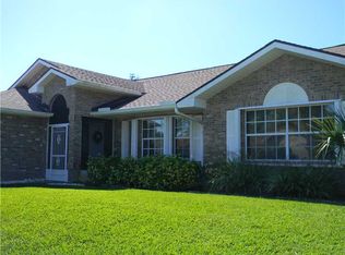 1379 Damask Ln, Sebastian, FL 32958