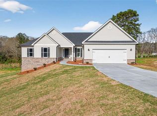 553 Rockwell Church Rd, Winder, GA 30680