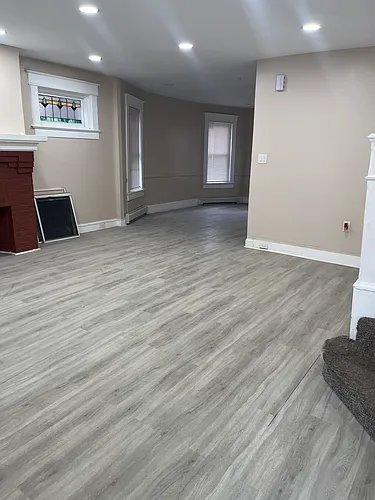 25 Elmhurst Ave Photo 1