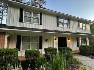 206 Larcom Ln, Griffin, GA 30224