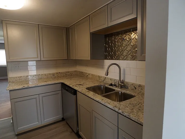 1050 21st Ave NW #70 — Photo 5