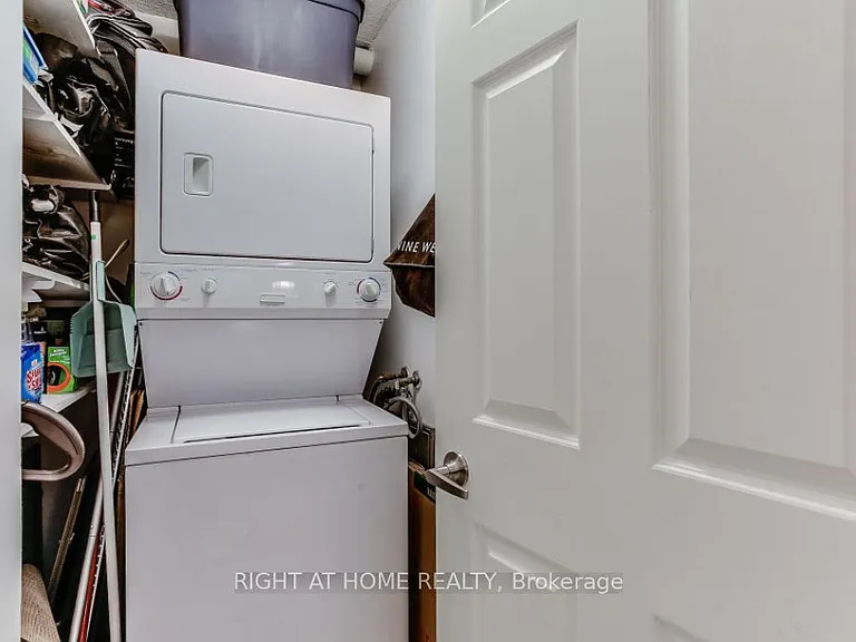 298 Jarvis St #1507 — Photo 24
