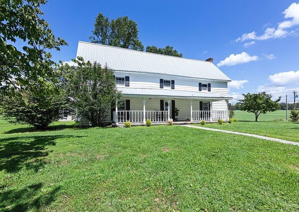 1st image of 26 Delores Ln