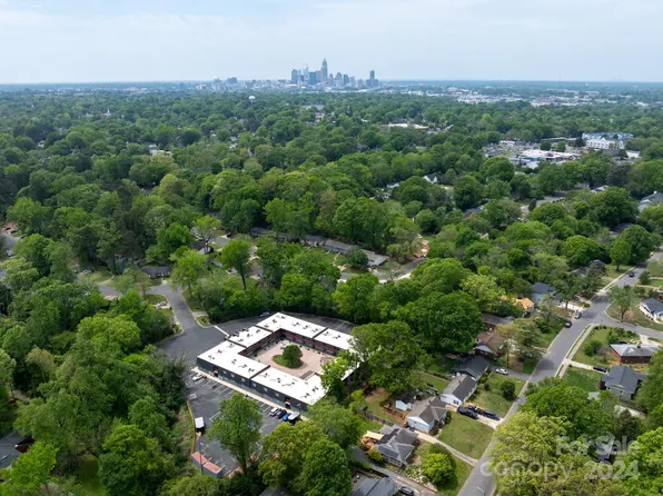 2000 Patio Ct APT 220, Charlotte, NC 28205