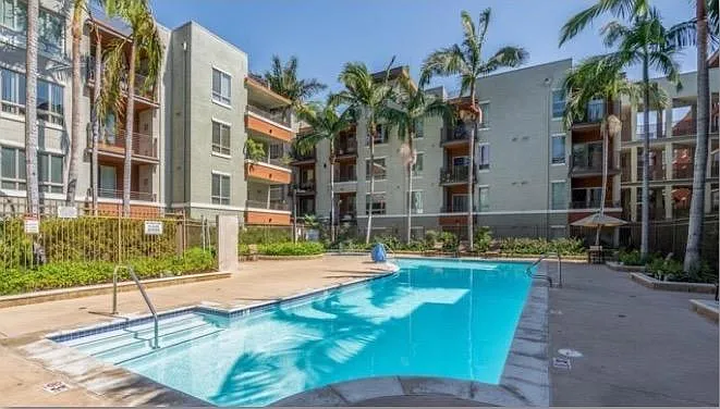 100 S Alameda St #359 — Photo 7