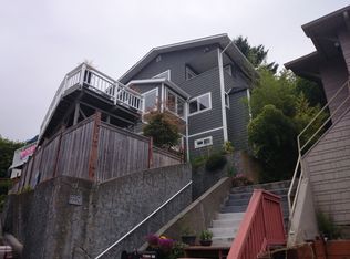 2224 Bonair Pl SW, Seattle, WA 98116