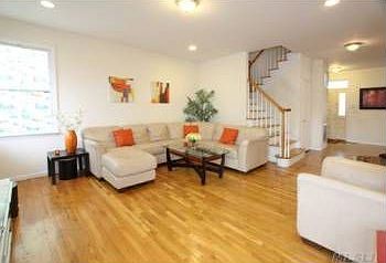 4th image of 117 Plympton Ave